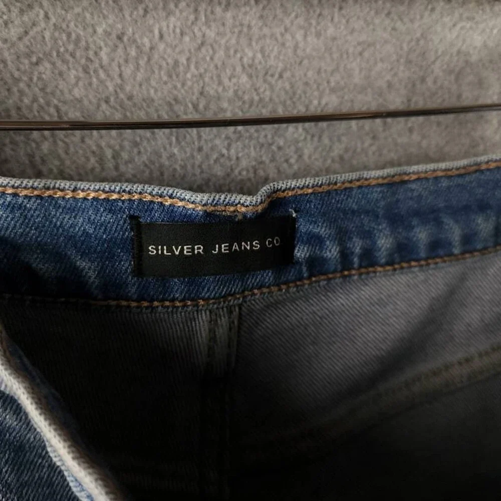 Silver Jeans Co. Highly Desirable High-Rise Shorts Women's W31/L5 Indigo Denim - Picture 11 of 15